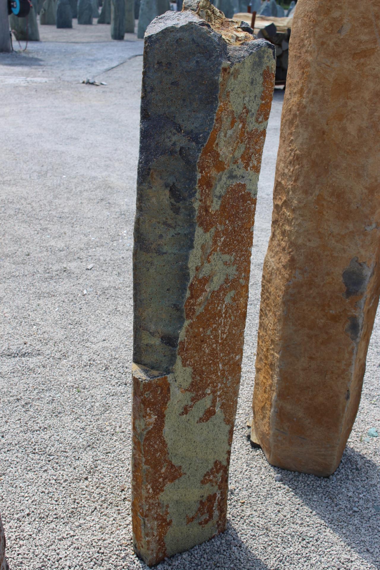 Basaltsäule ca. 32x15x140cm